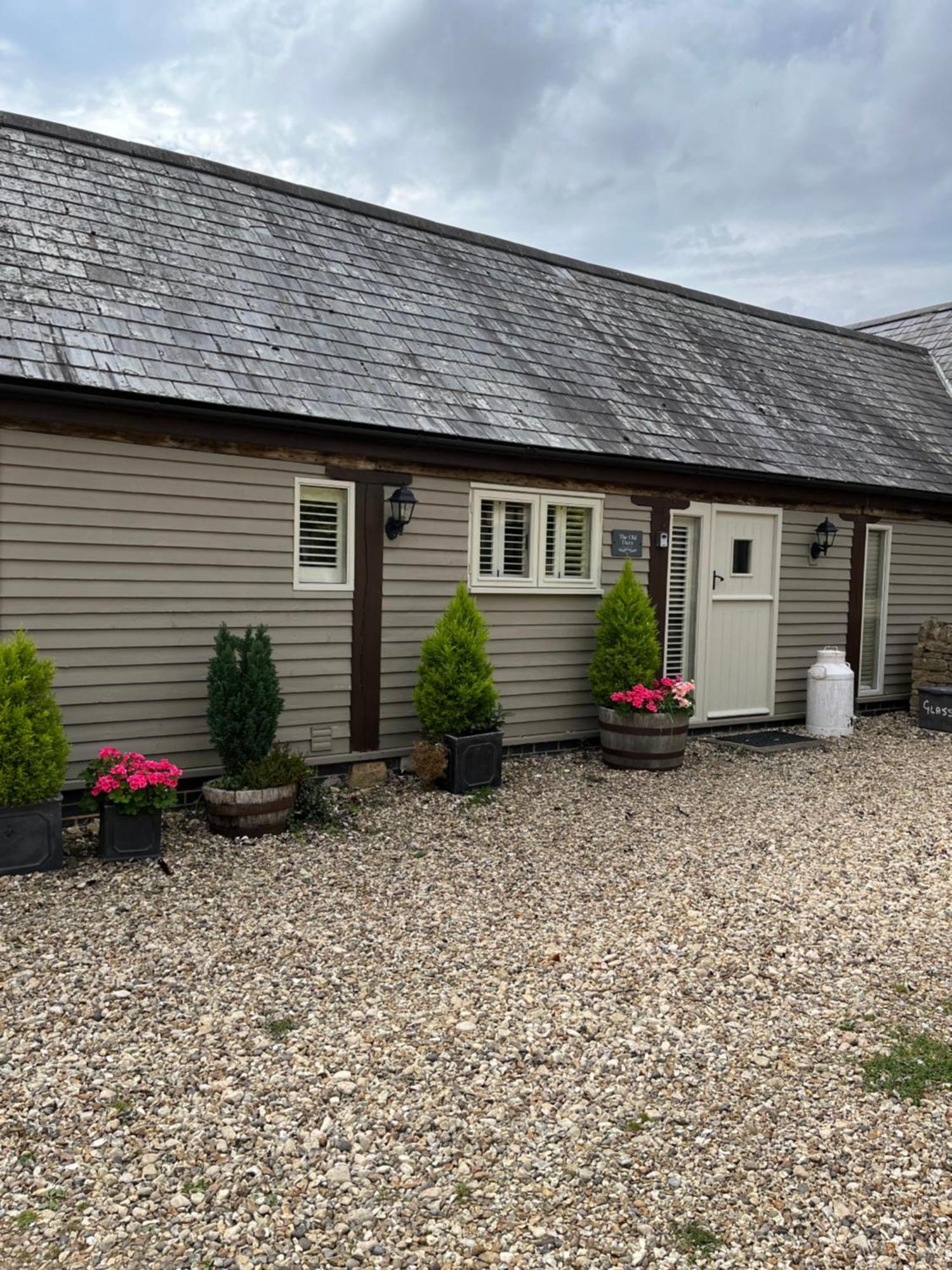 3 Bedroom 5* Barn Conversion Cotswolds Chipping Norton Exterior foto
